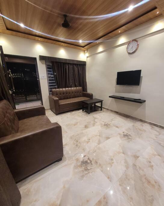 Mount Bungalows - 2 Bhk Villa With Private Pool 罗纳瓦拉 外观 照片